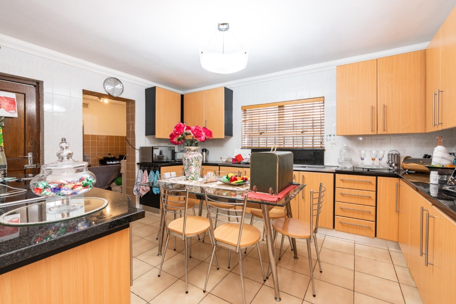 4 Bedroom Property for Sale in Walmer Estate Western Cape